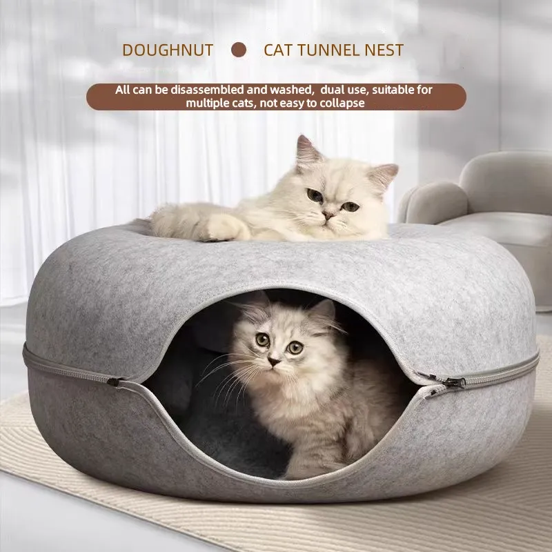 felt pet house